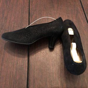 BeautiFeel black suede ladies' shoes size 8
